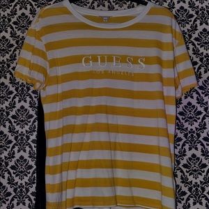 Guess T-shirt